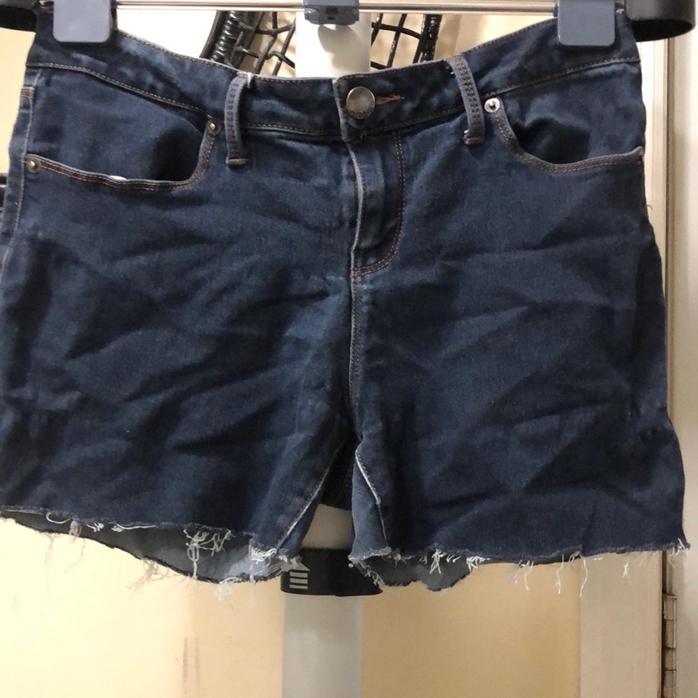 blue shorts